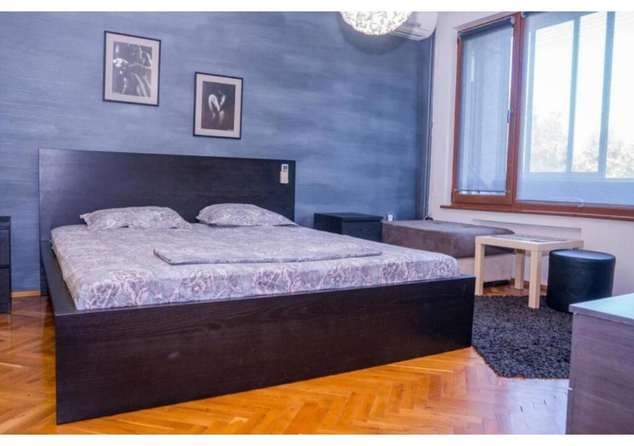 Luxury Apartment On The First Line To The Sea Burgas Exterior foto