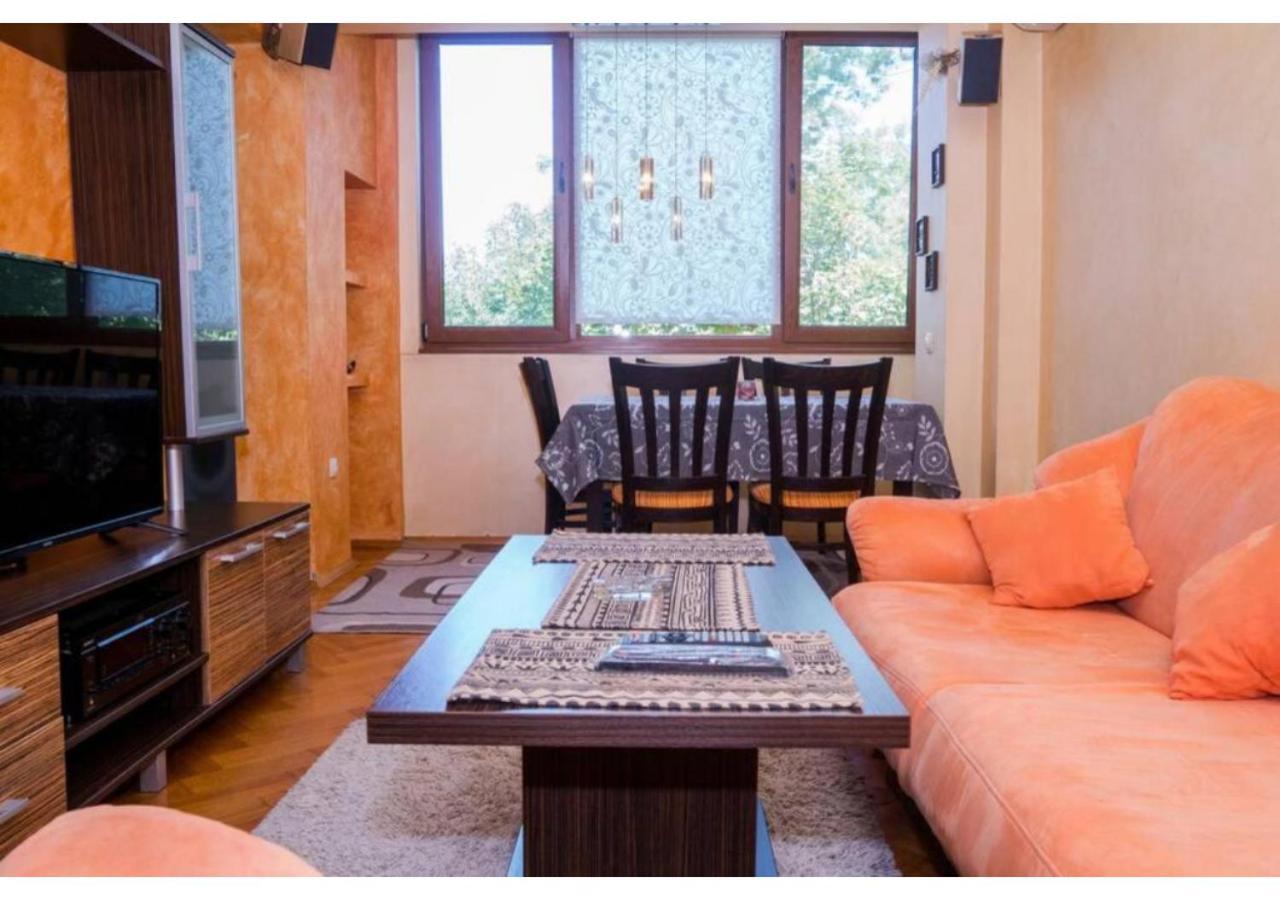 Luxury Apartment On The First Line To The Sea Burgas Exterior foto